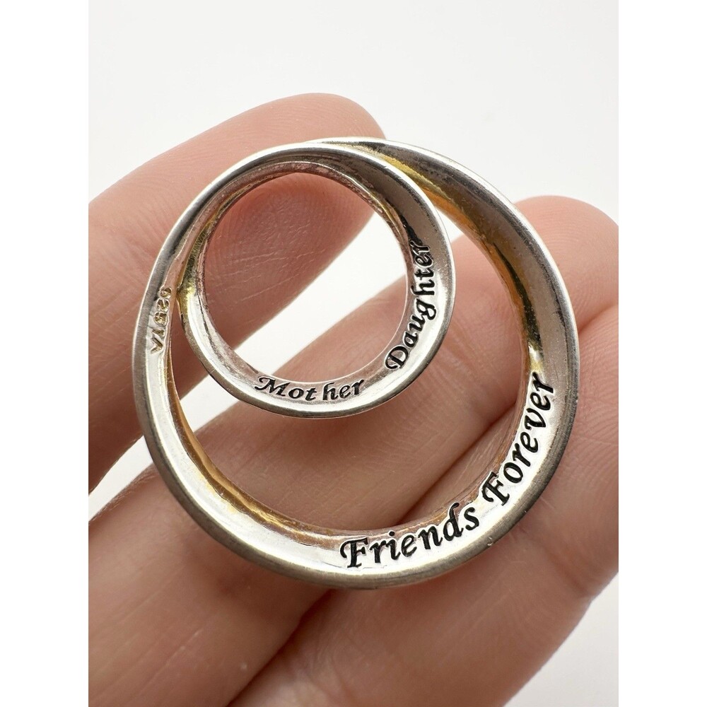 925 Sterling Silver Mother Daughter Friends Forever Winding Circle Pendant